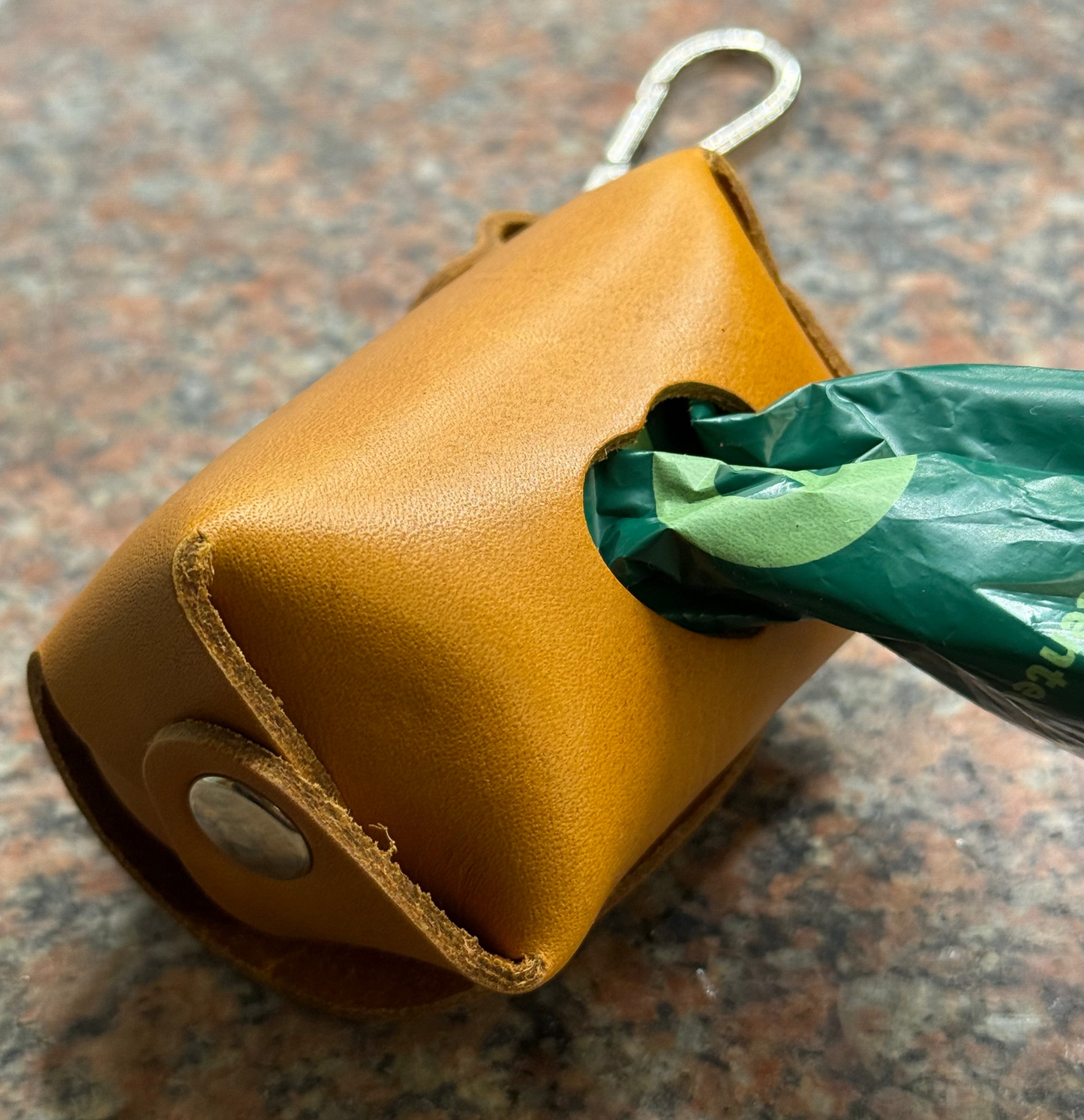Hundepose-dispenser